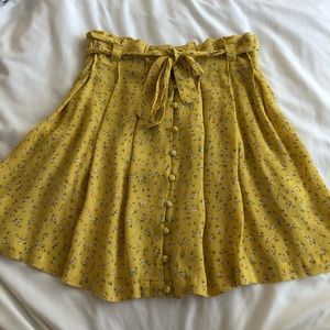 NWOT volcom paperbag skirt